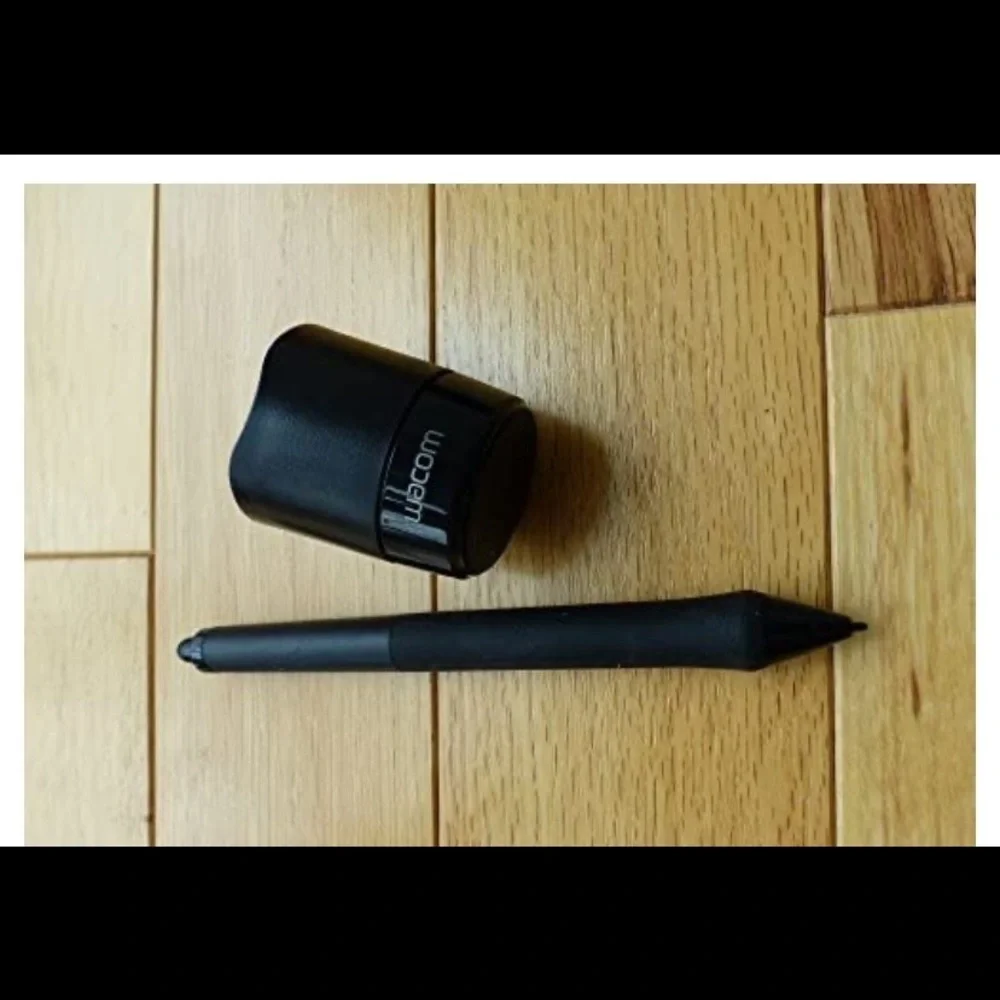 $400 Wacom Black Graphics Tablet with Pen and Mouse